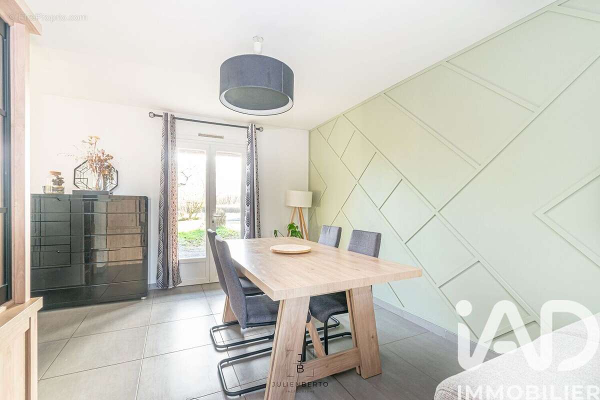 Photo 2 - Maison à AMBILLOU