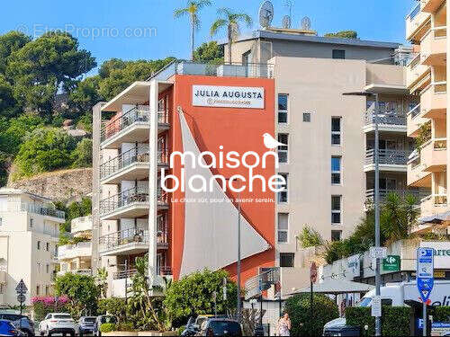 Appartement à ROQUEBRUNE-CAP-MARTIN