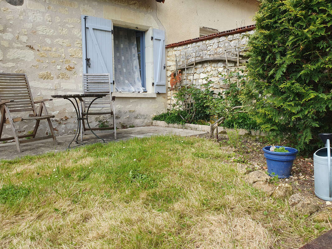 Maison à VILLENTROIS