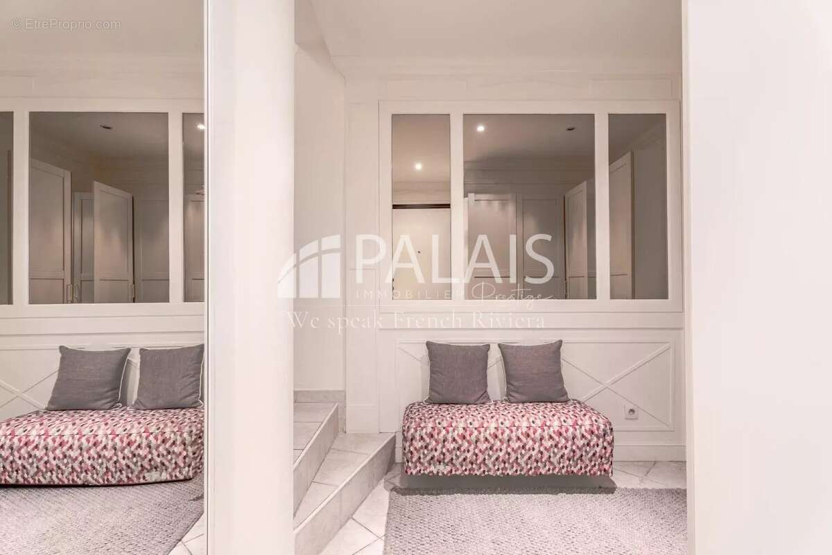 Appartement à BEAULIEU-SUR-MER