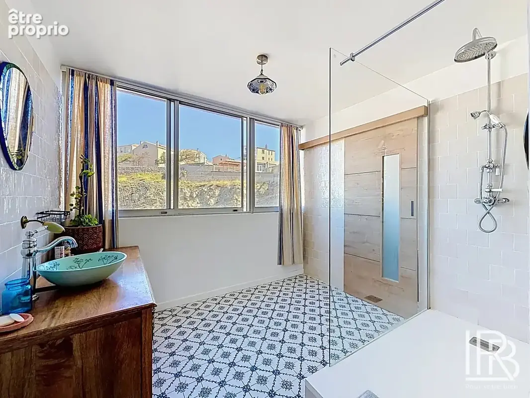 À vendre - 3 pièces 92 m² avec terrasse et vue mer panoramique - Marseille 7ᵉ - photo 14