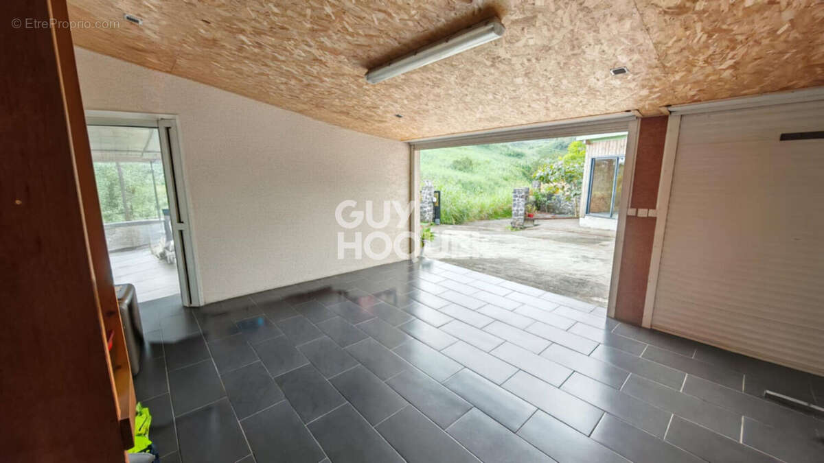 Maison à LES AVIRONS