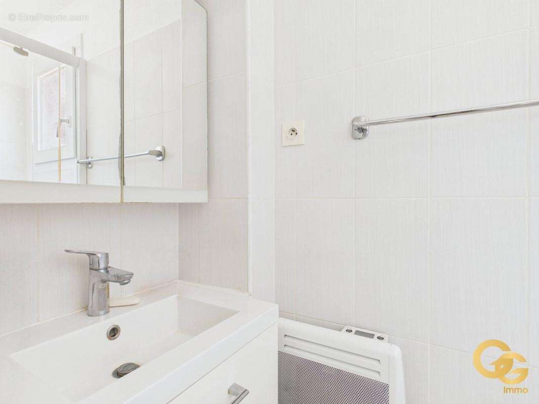 Appartement à THEOULE-SUR-MER