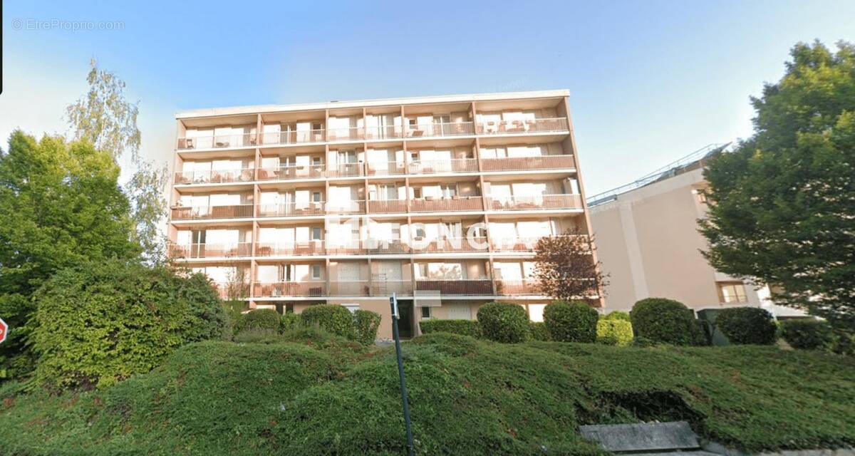 Appartement à BOISSY-SAINT-LEGER