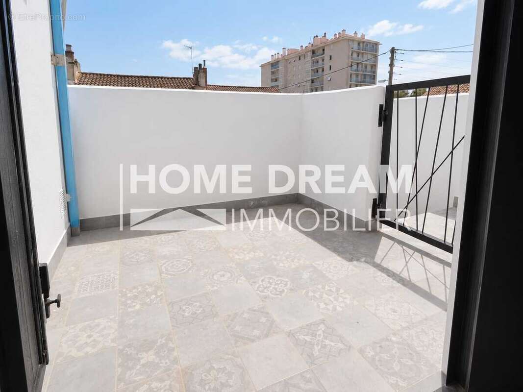Appartement 40 m² à Toulon  - photo 2
