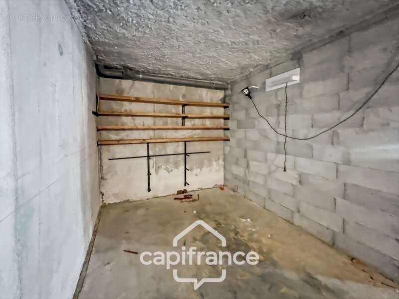 Appartement à BORMES-LES-MIMOSAS
