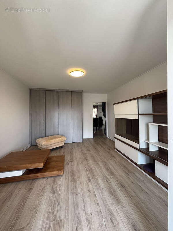 Appartement à ROMANS-SUR-ISERE