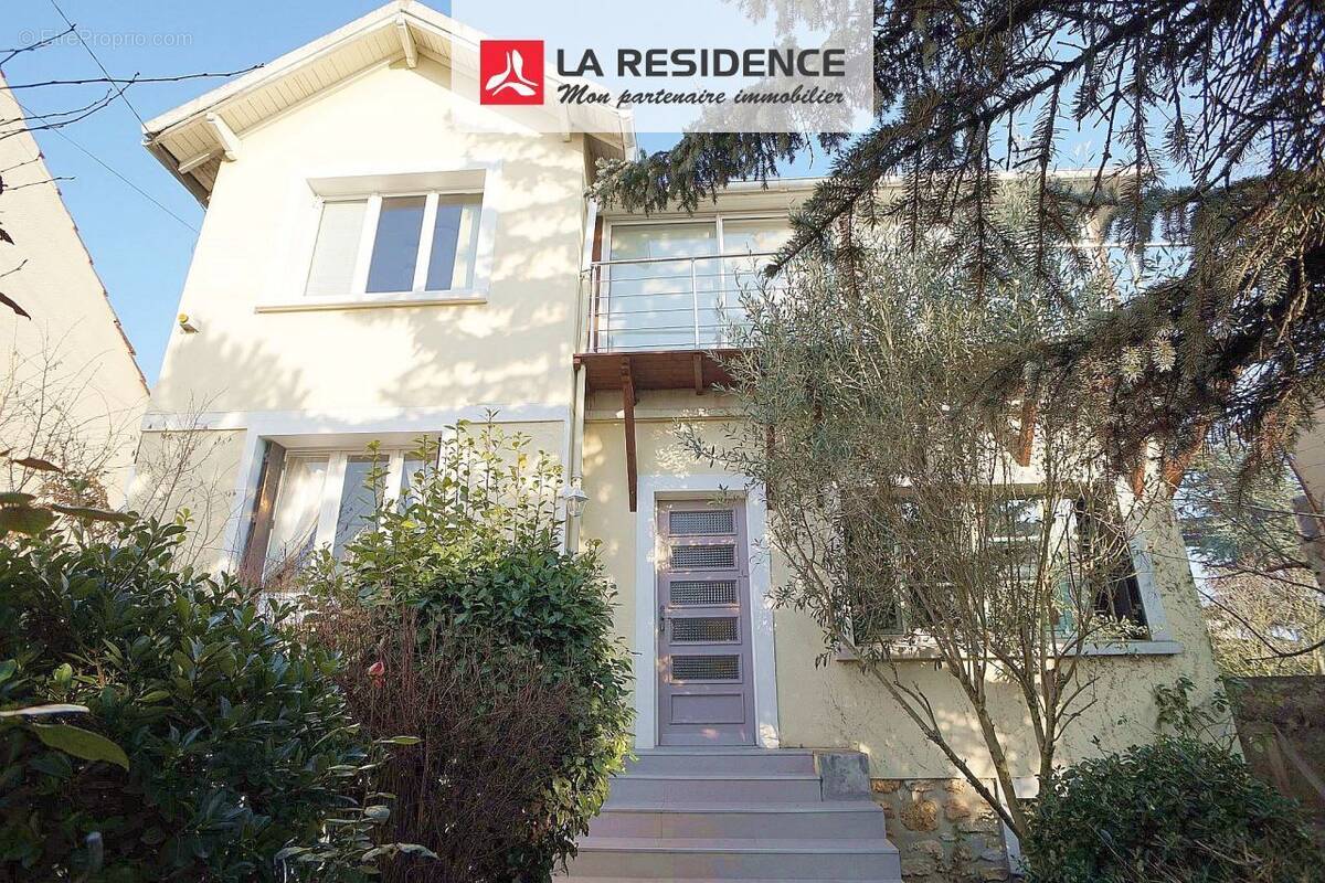 Maison à CONFLANS-SAINTE-HONORINE