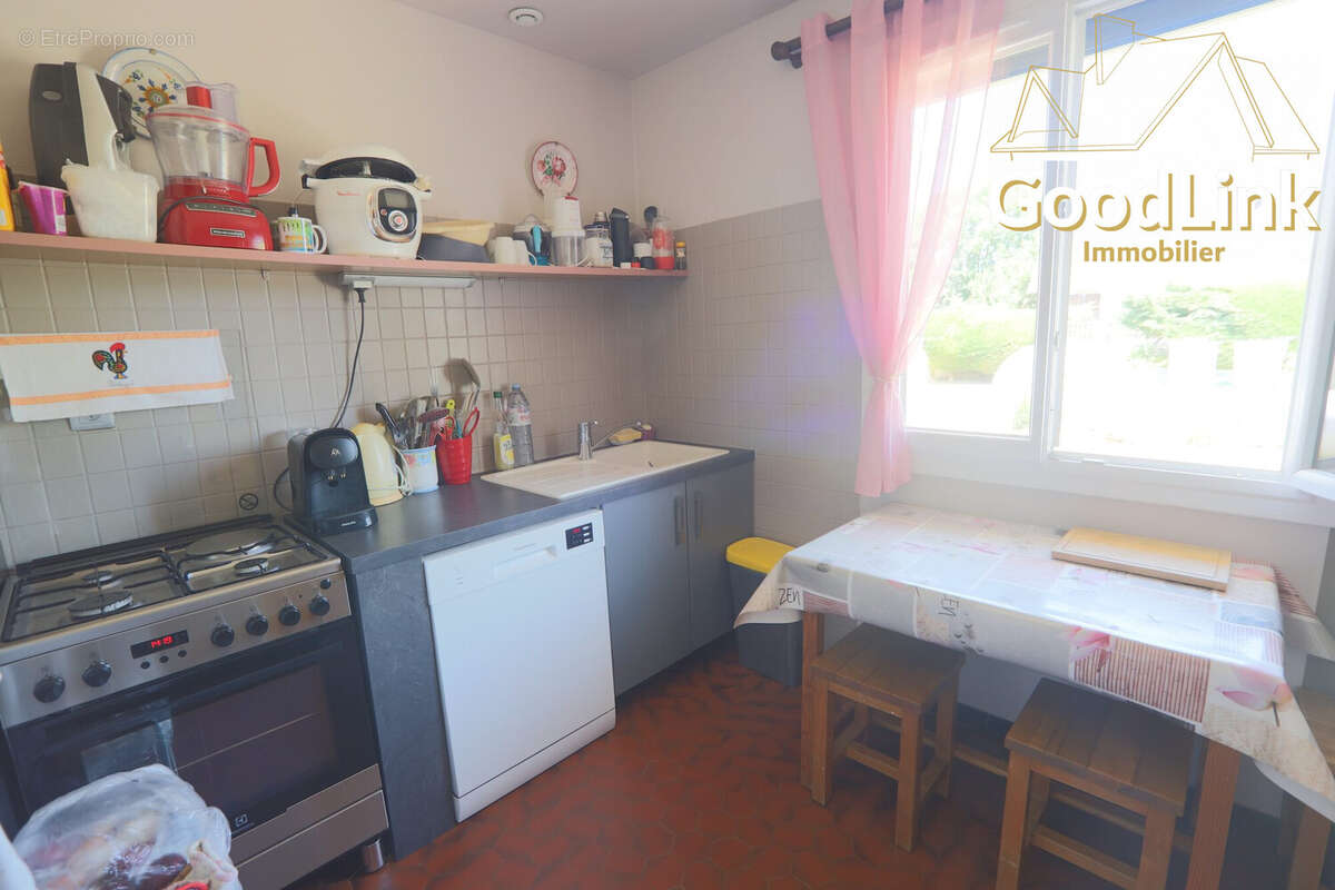 Maison 98 m² à Bouville  - photo 4