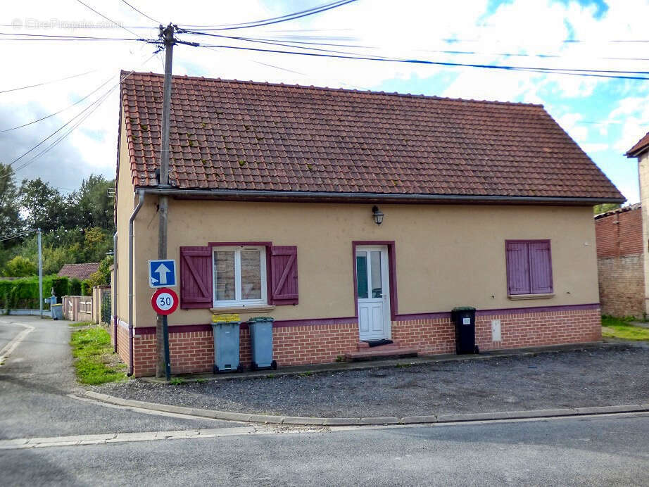 Maison à CANAPLES