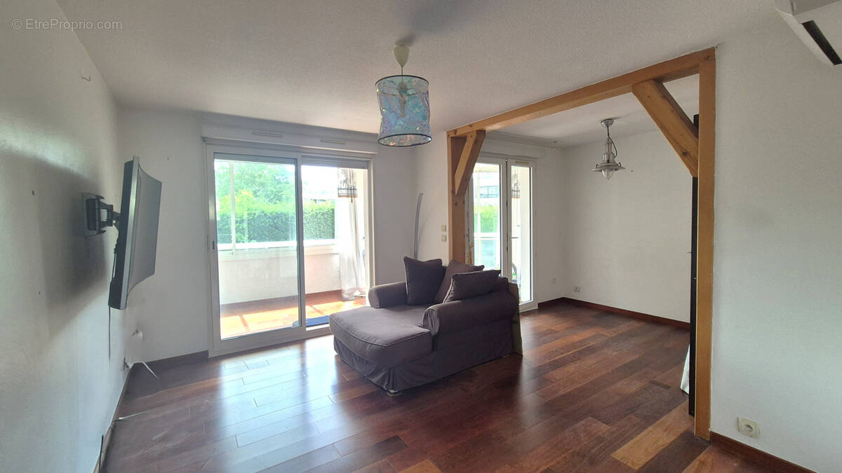 Appartement à MANDELIEU-LA-NAPOULE
