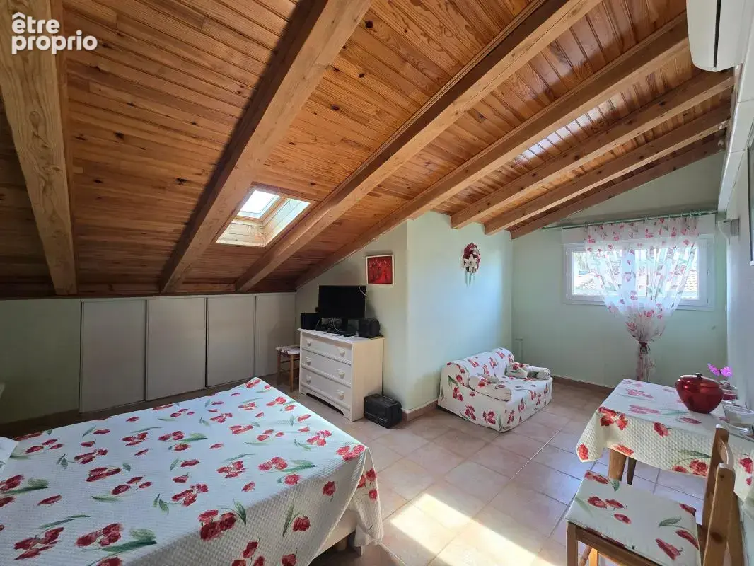 Saint-Cyprien Plage – Villa 3 faces de 6 chambres avec piscine, garage et solarium (À deux pas du port, de la plage et des comme - photo 13