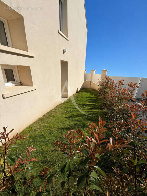 Maison à LE CHATELET-EN-BRIE