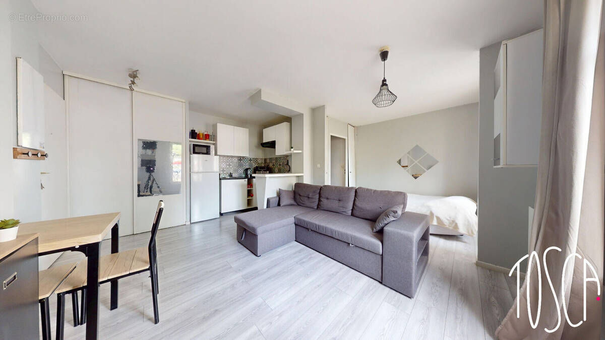Appartement à THIAIS