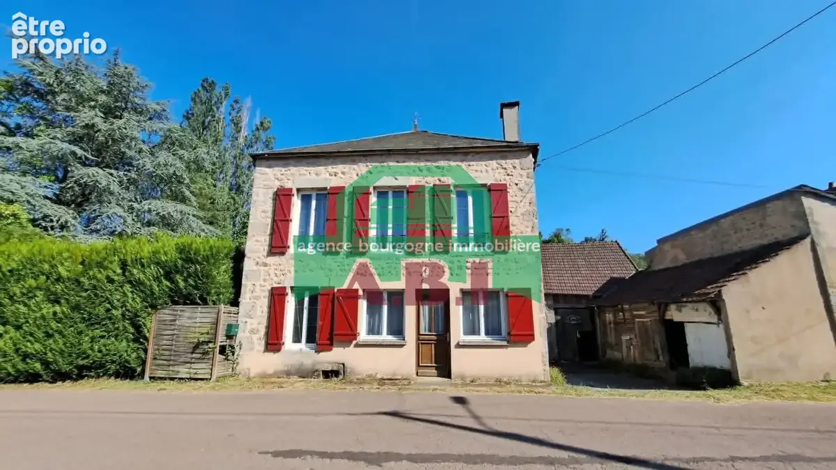 Maison à LORMES