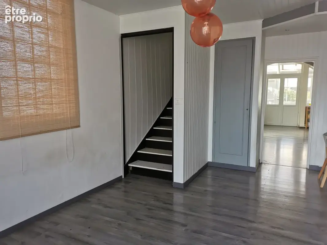 Maison en pierres avec terrain,  garages et combles aménageables - photo 7