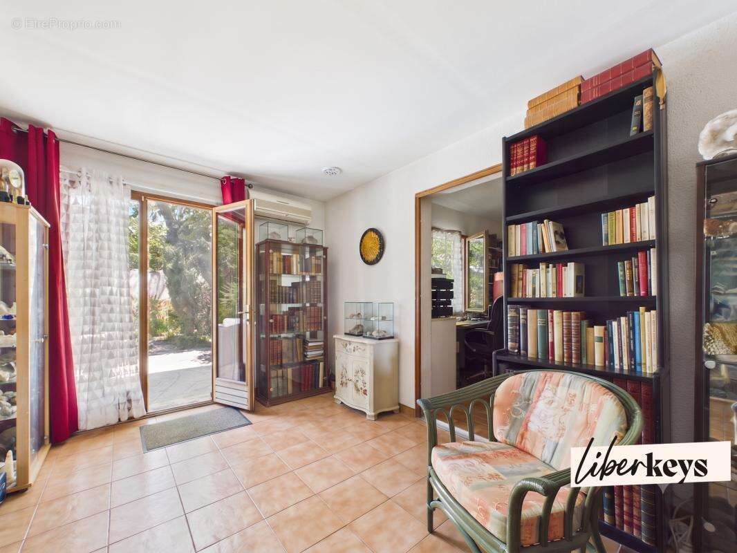 Maison 5 pièces 107 m² avec piscine, terrain 654 m² – Les Arcs - photo 3