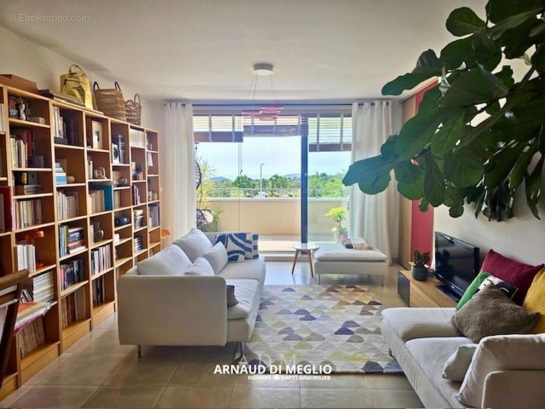 Appartement 67 m² à Porto-Vecchio  - photo 9