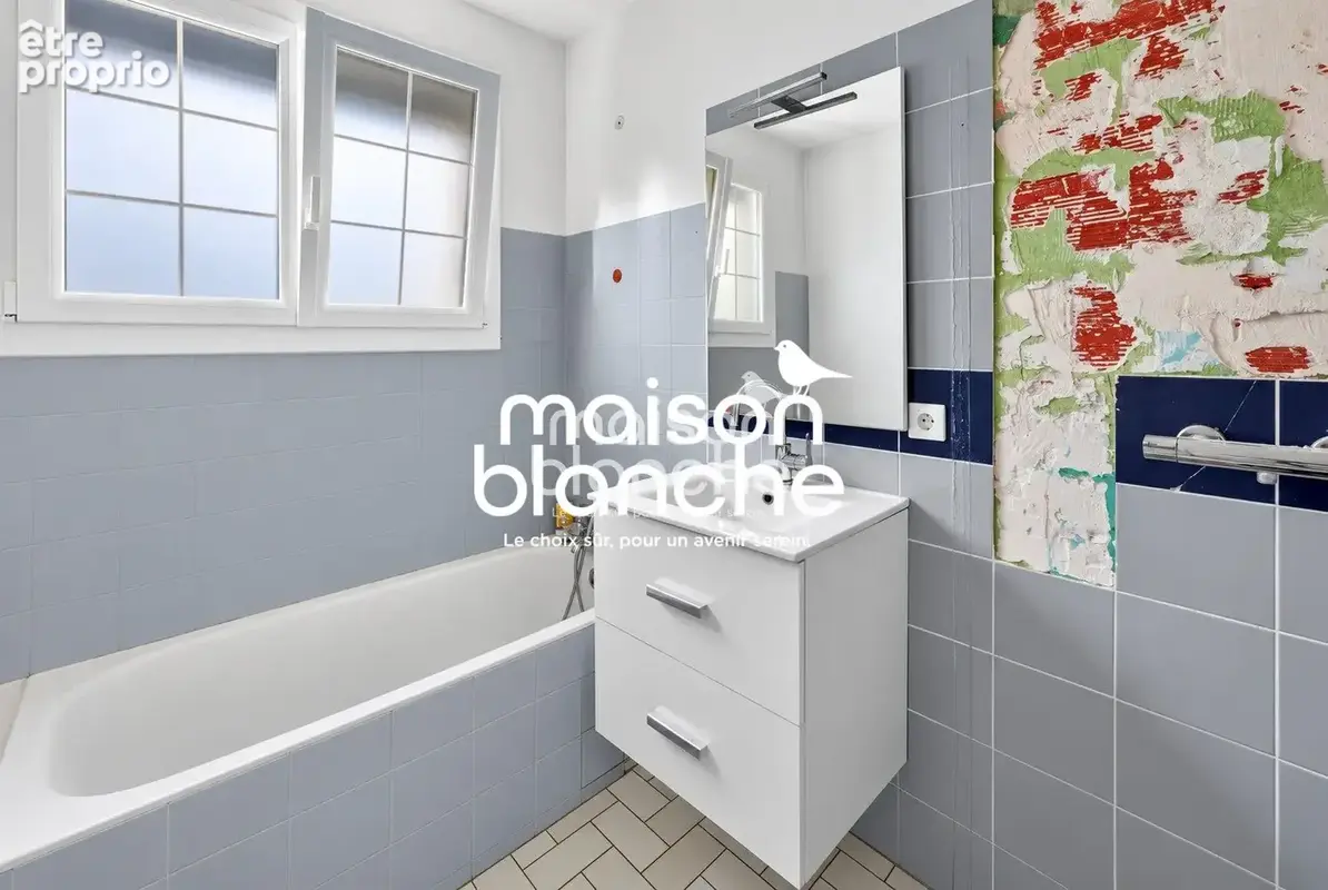 Maison 3 pièces 86 m² à vendre à Saint-Georges-De-Noisne (79400) - photo 7