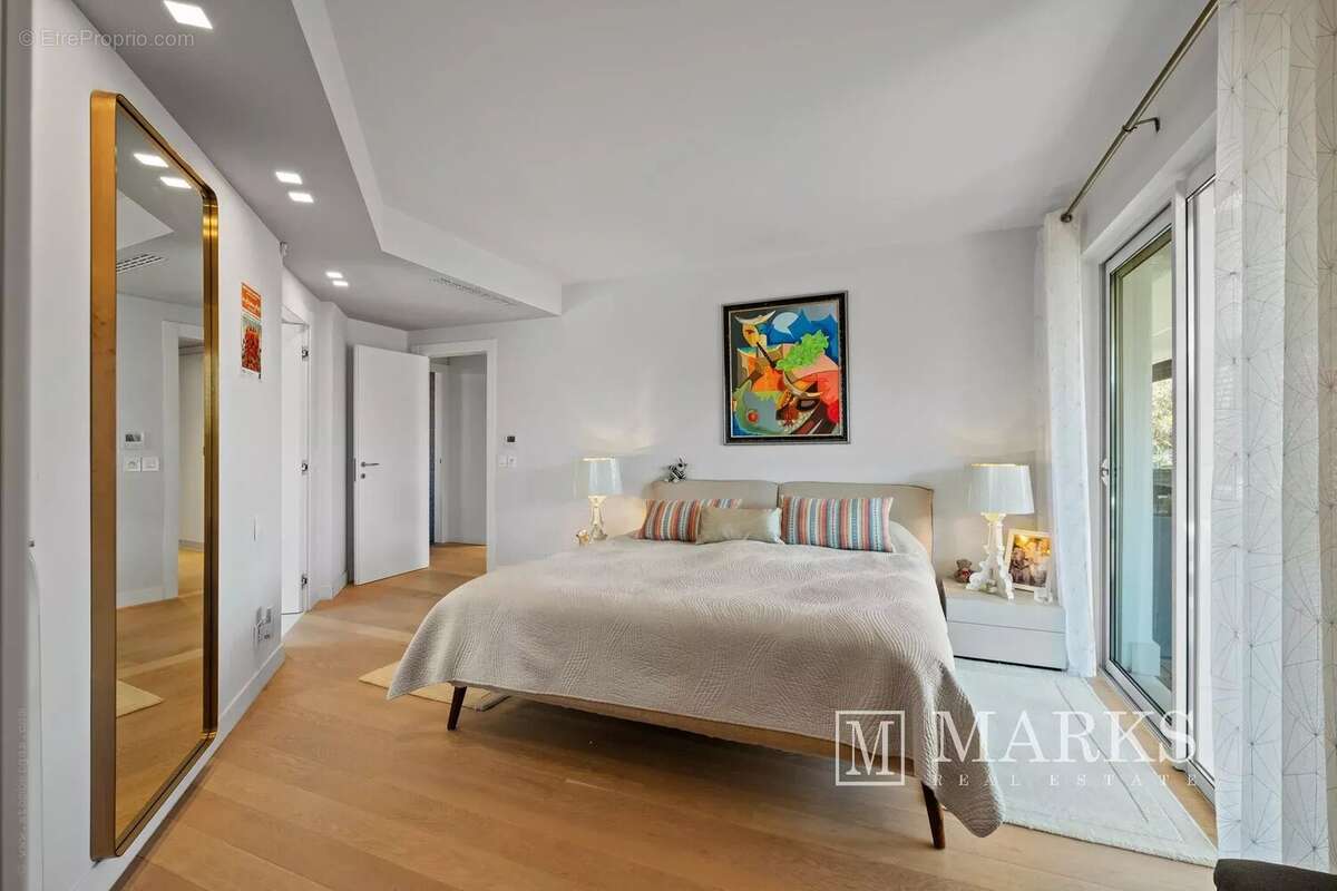 Appartement de luxe à 2 chambres avec grande terrasse et vue sur la mer - photo 20