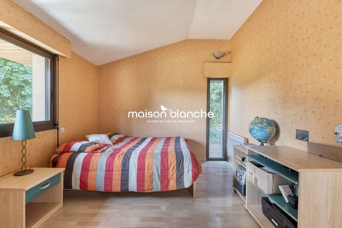 Maison à BRIOLLAY