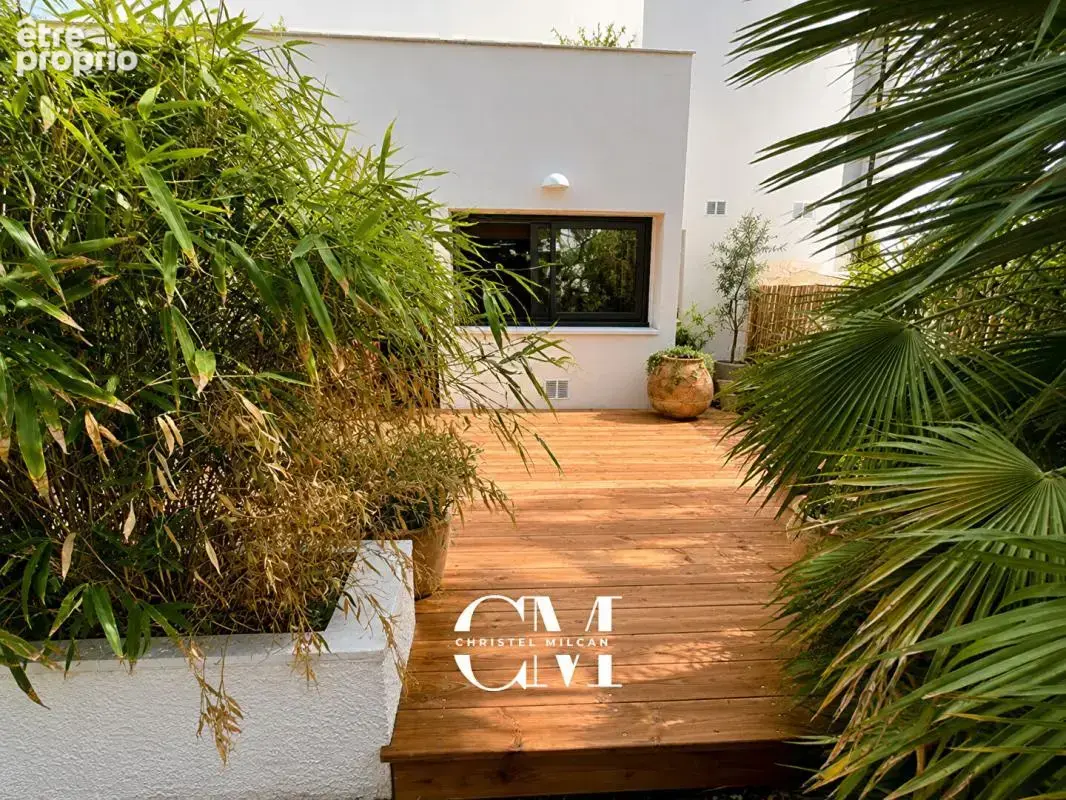 Bordeaux-Caudéran Duplex 98m² jardin, piscine, box garage et parking - photo 5
