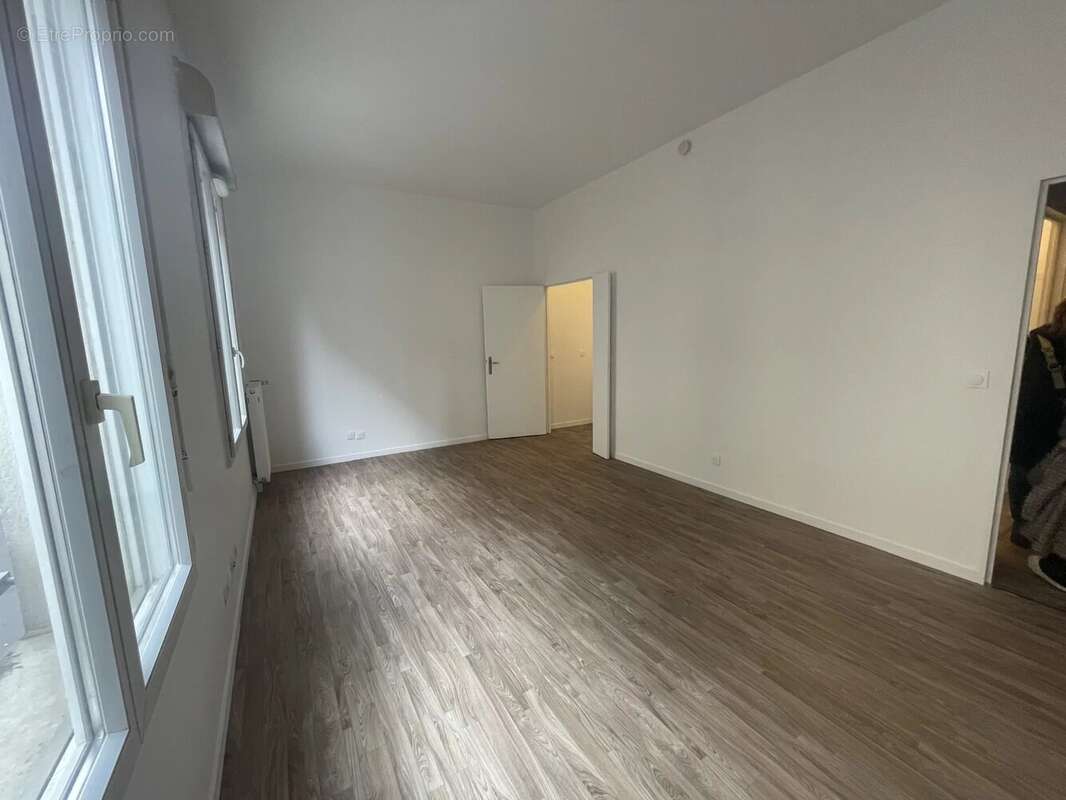 Appartement à CLICHY