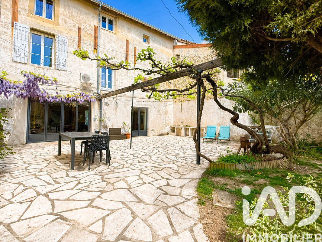Photo 2 - Maison à VALREAS