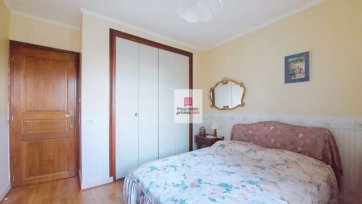 Maison à ROUFFIGNAC-SAINT-CERNIN-DE-REILHAC