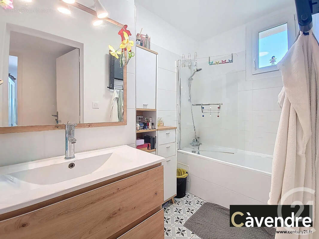 Appartement à VEDENE