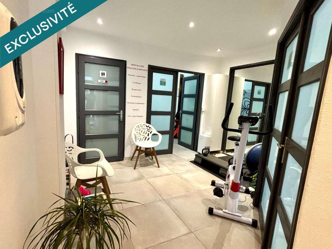 Photo 2 - Commerce à HENDAYE