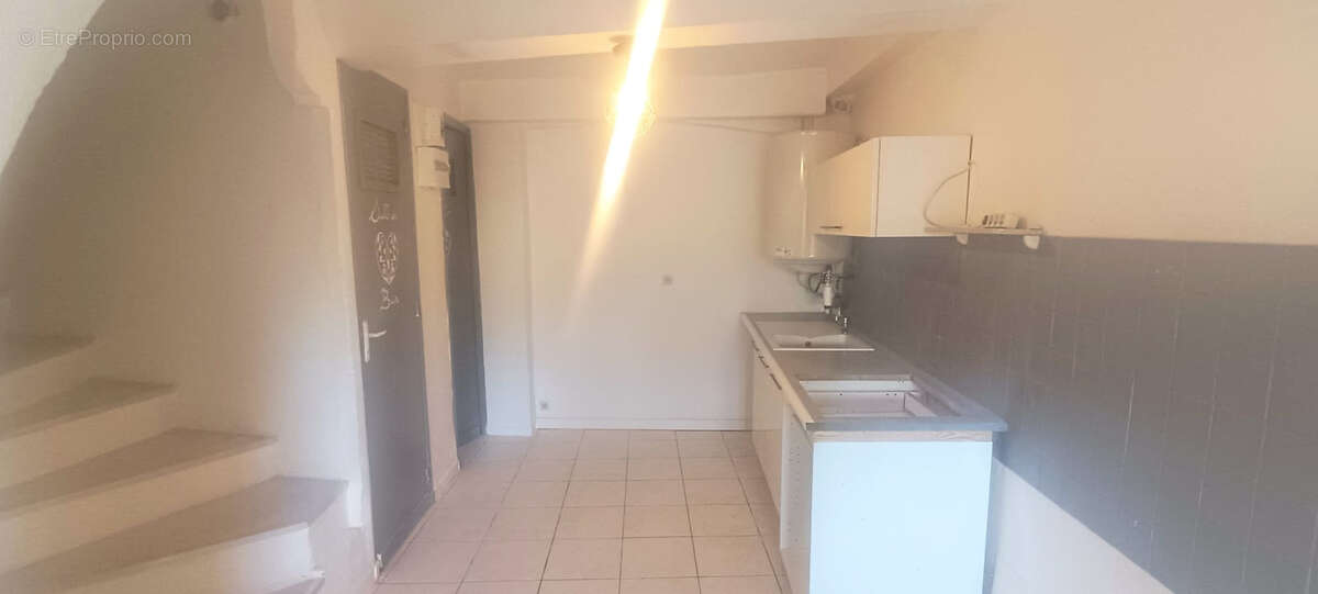 Appartement à SIX-FOURS-LES-PLAGES