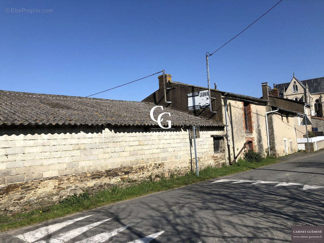 Maison à LA PLANCHE