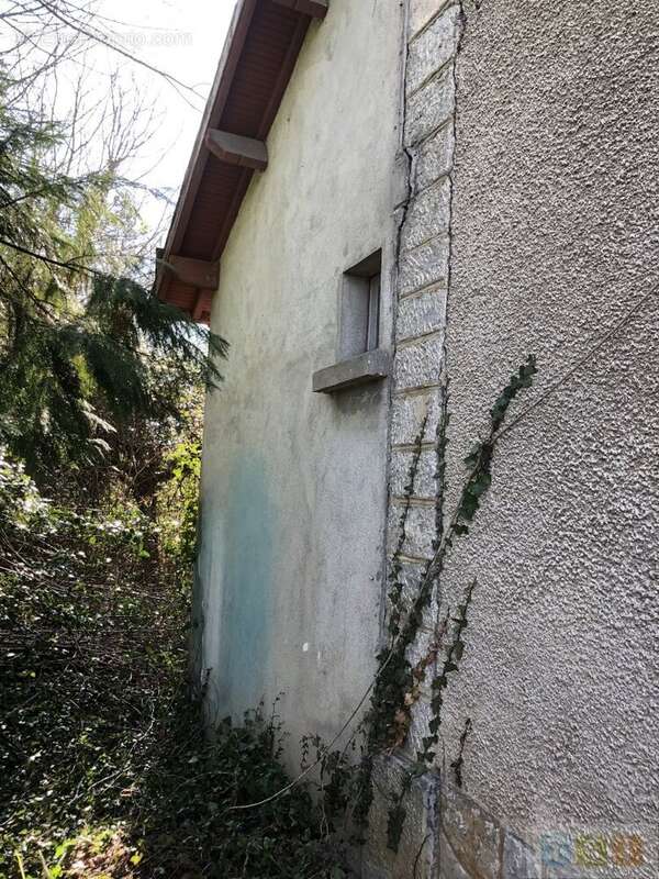 Maison à AVEZAC-PRAT-LAHITTE