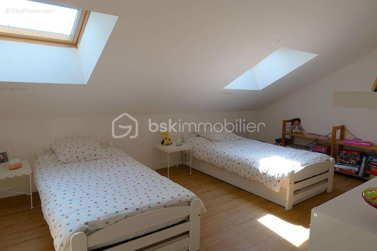 Maison à RIBAUTE-LES-TAVERNES