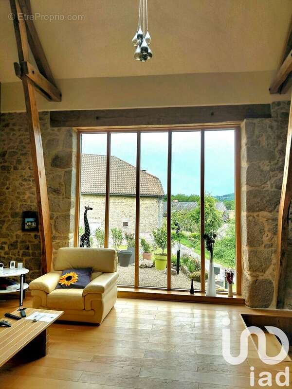 Photo 5 - Maison à SAINT-AMAND-JARTOUDEIX