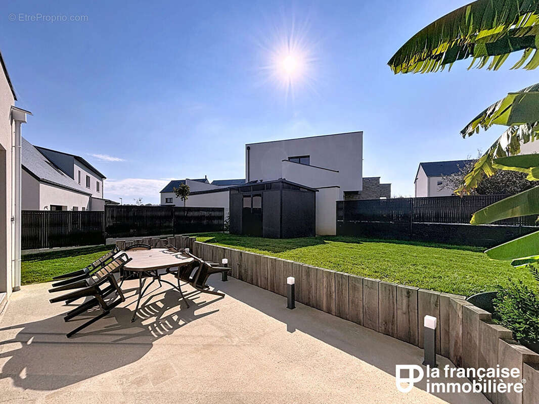 Maison à SAINT-AUBIN-DU-PAVAIL