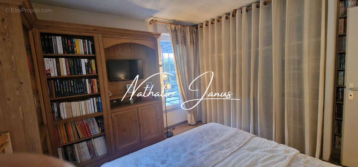 Appartement à ETIOLLES