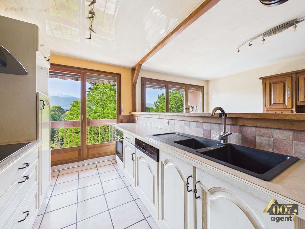Appartement à ARBIN