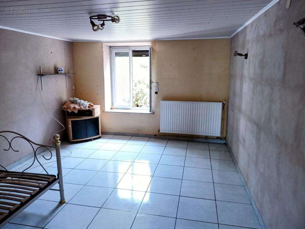 Maison à GIRANCOURT