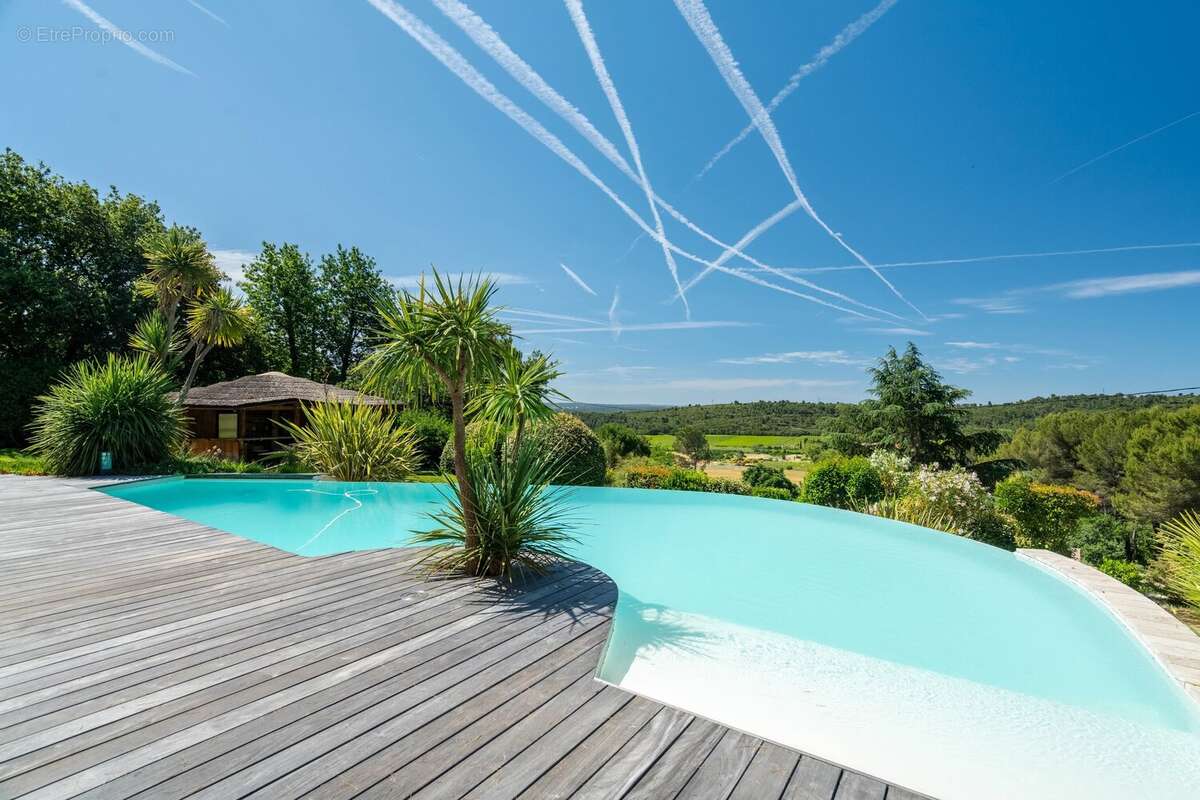 Maison à EGUILLES