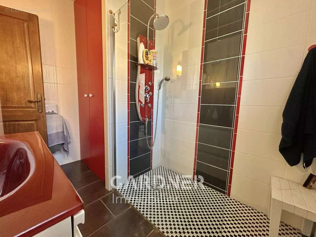 Maison à CARNOUX-EN-PROVENCE