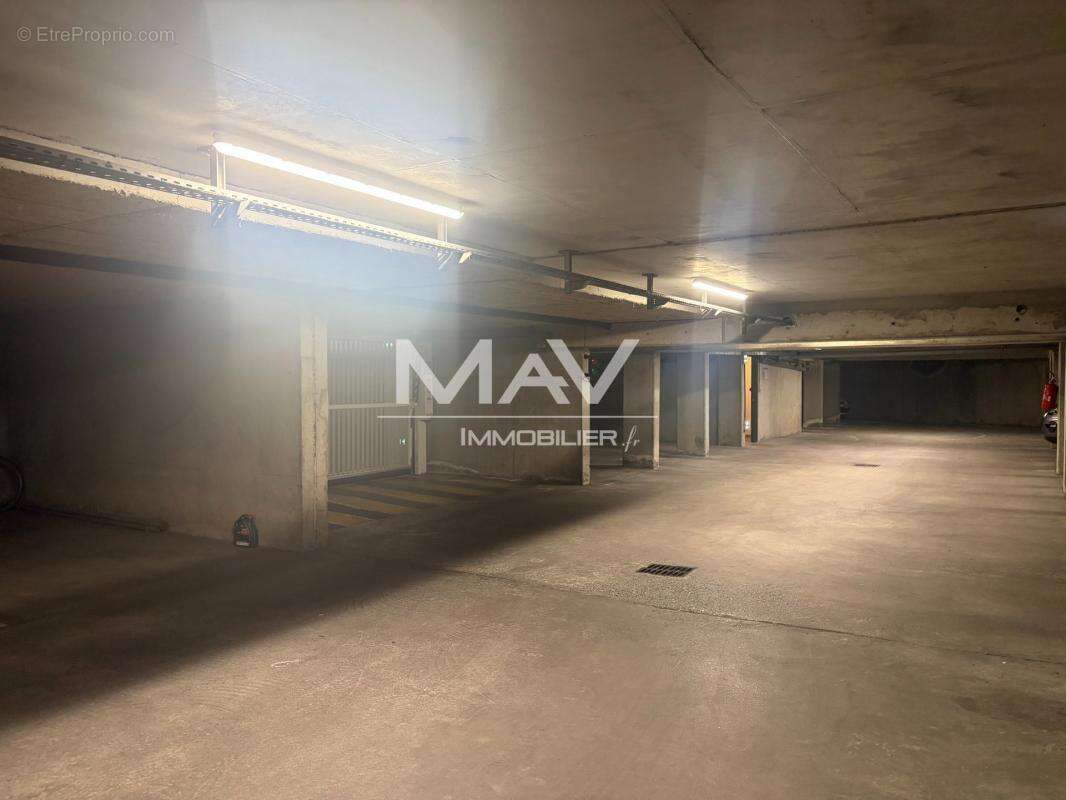 Appartement 38 m² à Lille  - photo 8