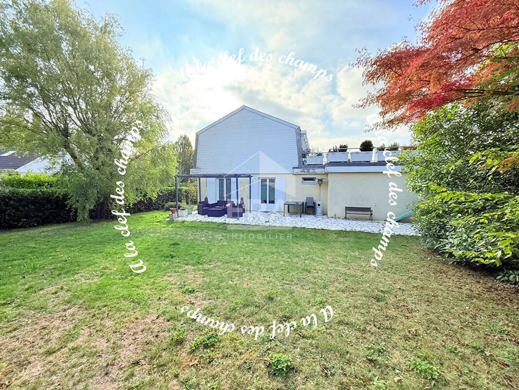 Maison à GIF-SUR-YVETTE