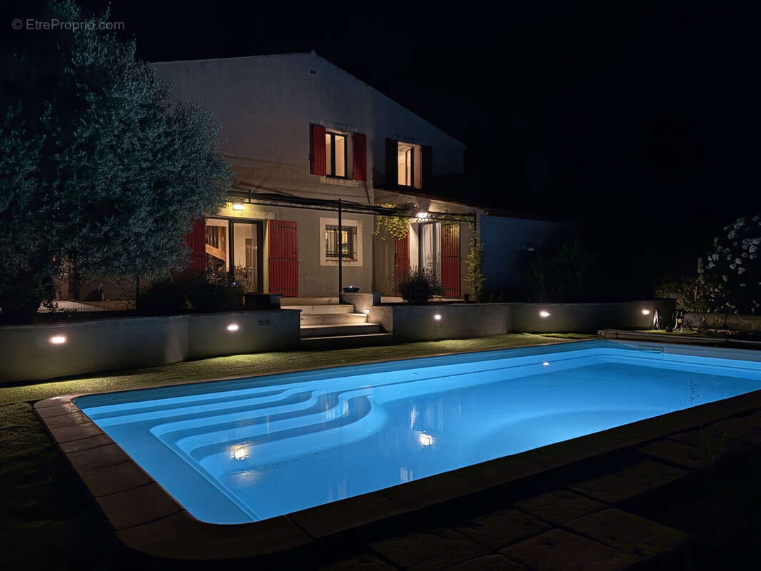 Maison à PIERREVERT