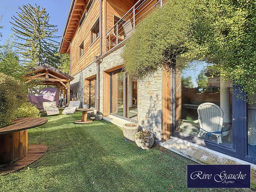 Maison à SAINT-CERGUES