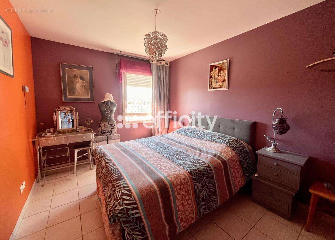 Appartement à MARSEILLE-10E