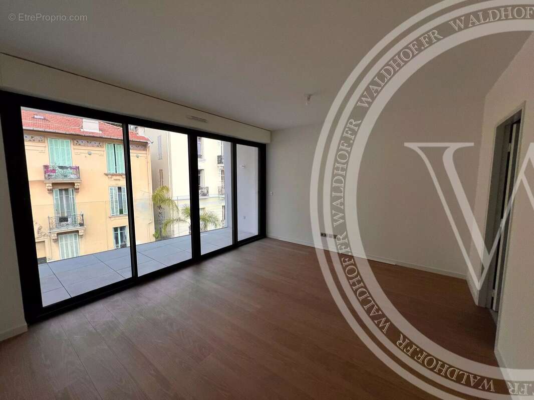 Appartement à BEAUSOLEIL