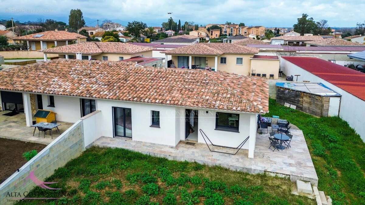 Maison à PRUNELLI-DI-FIUMORBO