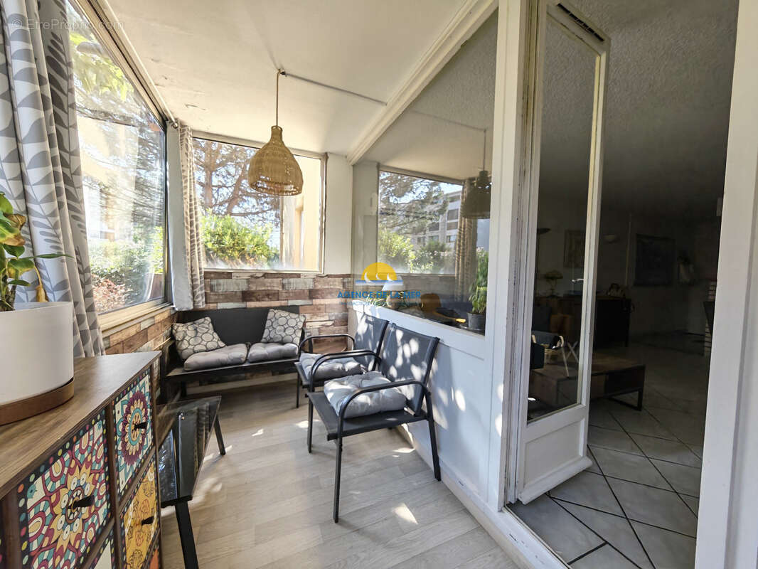 Beau 2P de 46m2 Cave et parking - photo 8
